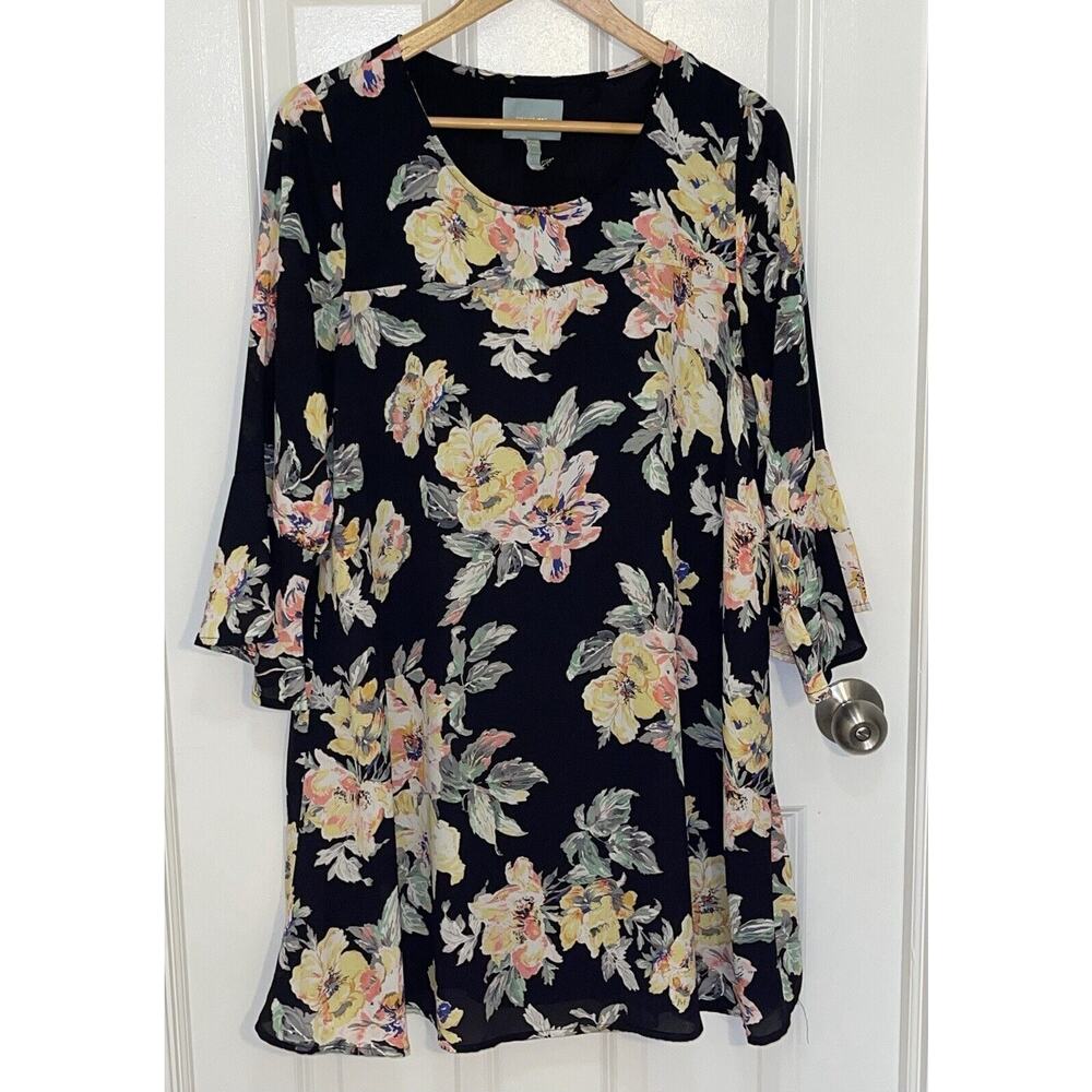 Skies Are Blue Anthropologie Women’s Floral 3/4 Bell Sleeve Mini Dress Large